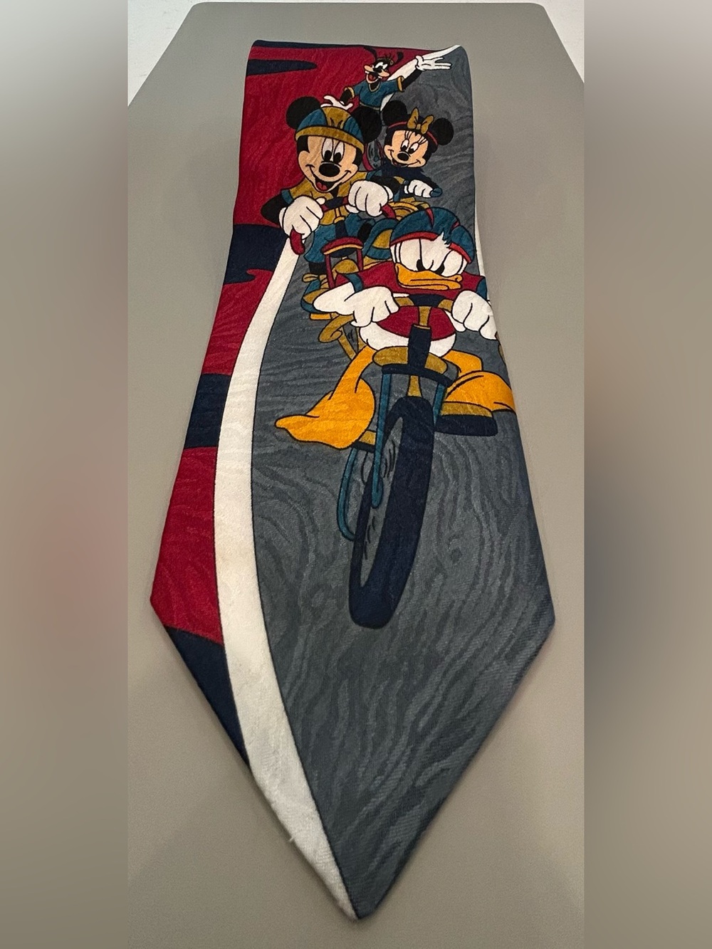 Vintage Disney Mickey Unlimited Polyester Tie Minnie Donald Goofy Necktie